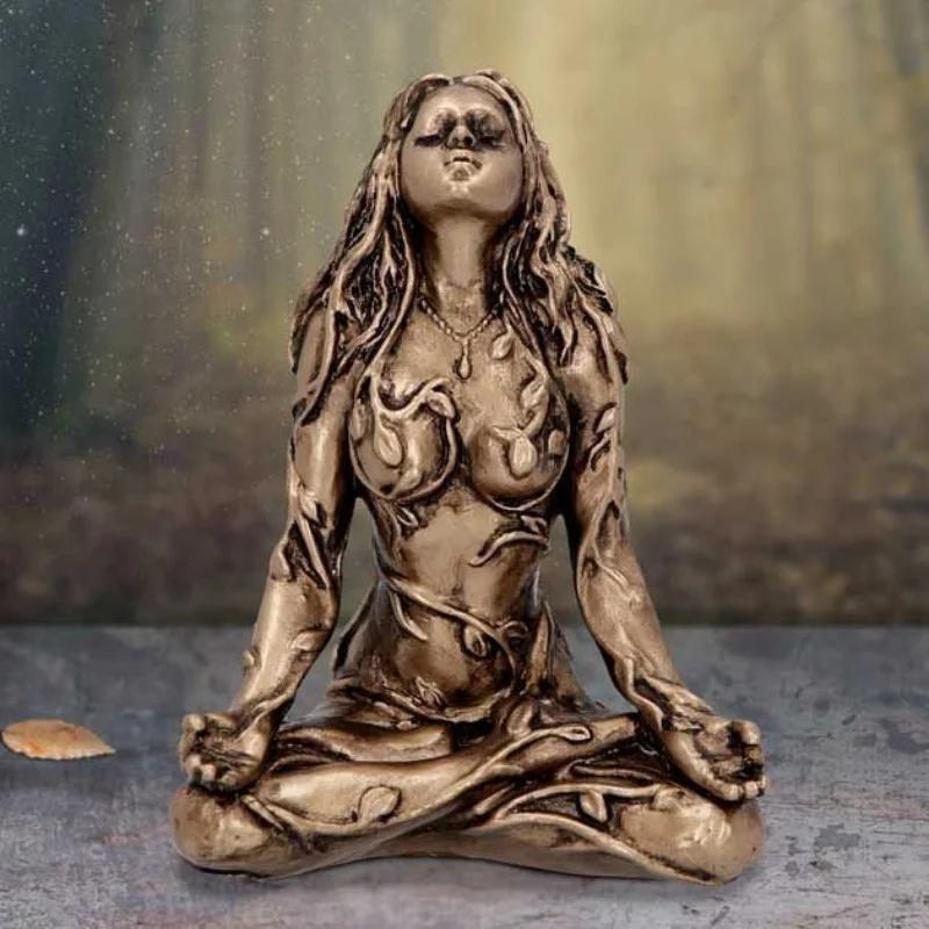 Home Decor Quirky - 1 Pcs Mother Earth Statue Mini