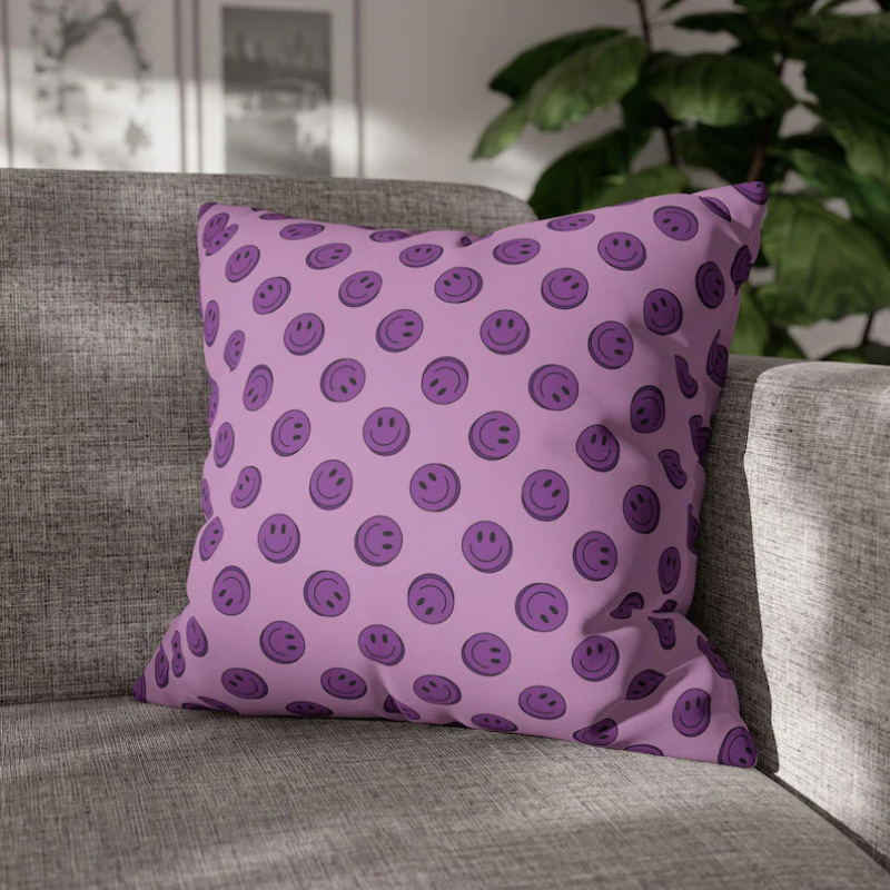 VIKAMA Purple Smile Cushion Co - Home Decor Emoji ulasan dan harga