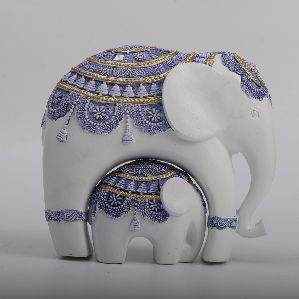 Blue and White Trunk-Up Elepha - Home Decor On Sale ulasan dan harga